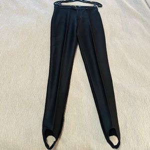 NWOT Bogner skinny black pants with stirrups size: 6L